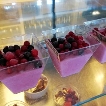 Dessert med skogsbær